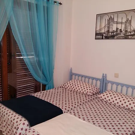 Apartamento Irina Apartment *