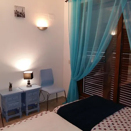 Apartamento Irina Apartment *